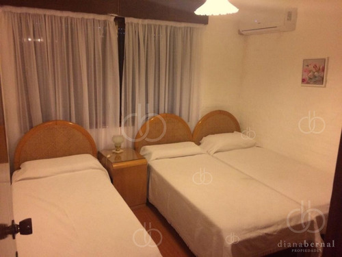 Imagen 20 de 30 de Punta Del Este, Chalet Con Gran Capacidad.