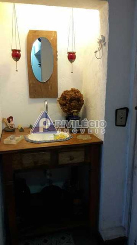 Cobertura À Venda, 2 Quartos, 1 Suíte, 1 Vaga, Ipanema - Rio De Janeiro/rj - 21576