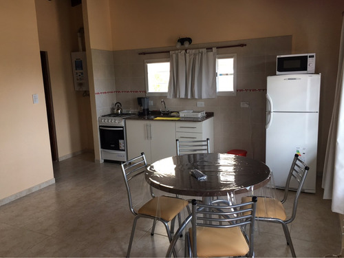 Paseo 117 Entre 1 Y 2 - Casa Y Dptos. A 1 Cuadra Del Mar