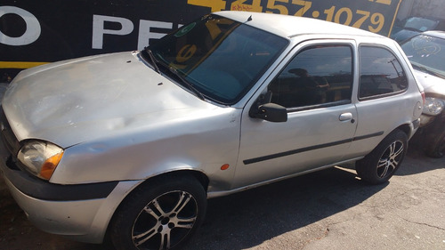 Imagem 5 de 9 de Sucata Fiesta Gl 2000