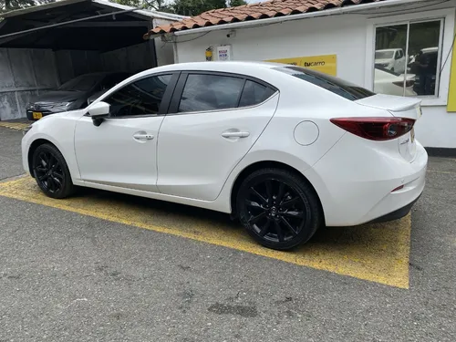 Mazda 3 2.0 Grand Touring Lx At 2018