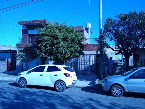 Imagen 2 de 14 de Casa Ph En Venta En Moron Sur