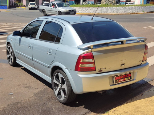 Imagem 3 de 15 de Chevrolet Astra 2.0 Mpfi Cd 8v Gasolina 4p Manual