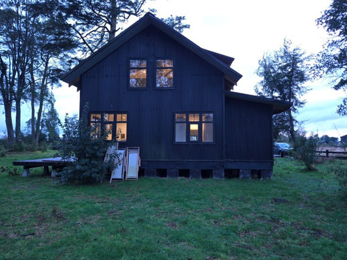 Casa En Venta En Exclusivo Loteo La Reserva De Frutillar