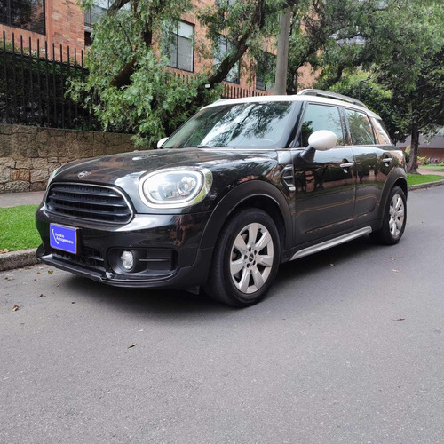 MINI Countryman .