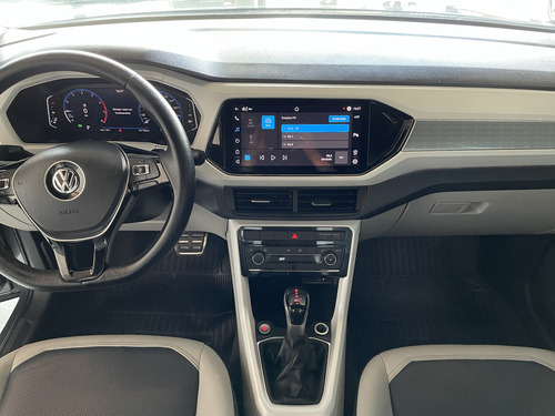 Volkswagen T-Cross 1.4 250 TSI TOTAL FLEX HIGHLINE AUTOMÁTICO