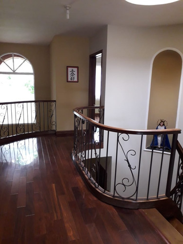 Imagen 1 de 10 de Casa Grande En Venta En Muxbal Alta Loma 2