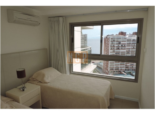 Imagen 26 de 30 de Torre De 5 Estrellas, A Pasos De Av Gorlero, Espectacular Apartamento A Estrenar De Dos Dormitorios En Suite, Baño Social, Living Comedor,cocina