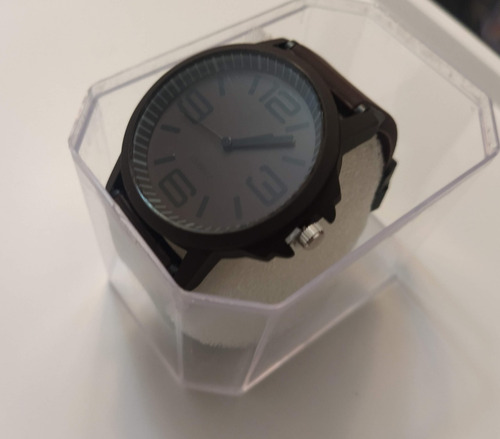 Relogio Pulseira Emborrachada Kit C/ 10 + Caixa Para Revenda