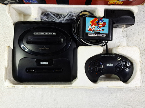 Console Mega Drive 3 Nacional Tectoy Em Bom Estado. Com Porta De Sega Cd. Preto (Usado)