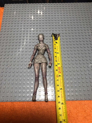 Silent Hill 2 Bubble Head Nurse Sp-061 Figma (Usado)