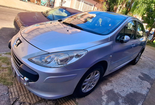Peugeot 307 2.0 Sedan Xs Premium Mp3 Lim Vel