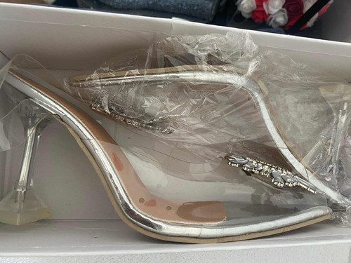 Zapatillas Transparentes Cenicienta Estilo Amina Muaddi