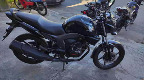 Honda Invicta 150 Naked Street Urbana Usado Mod 2014