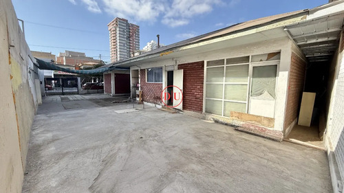 Arriendo Comercial Esquina | 441 M² | Playa Cavancha | Iqq