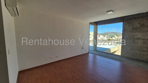 Estefani Salon Vende Casa En Ciudad Roca-lara-25-9282