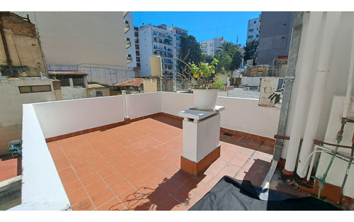 Dpto. Tipo Casa De 3 Ambientes Con Terraza Y Quincho - Mansilla 3000 - Barrio Norte - Capital Federal