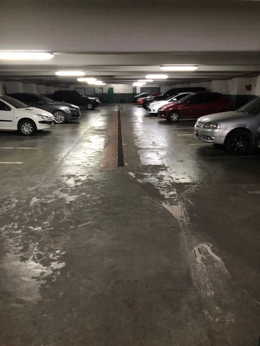 Imagen 6 de 8 de Oportunidad!!! Dueño Directo Vende Cochera - Zona Tribunales - Expensas Pagas Por 6 Meses!