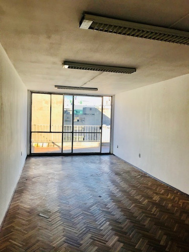 Cerrito Esquina Treinta Y Tres