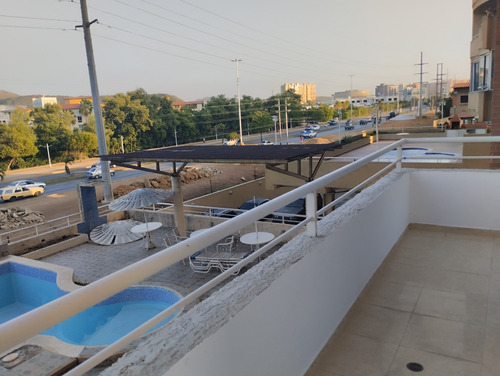 Apartamento En Alquiler Calle Arismendi, Lecheria