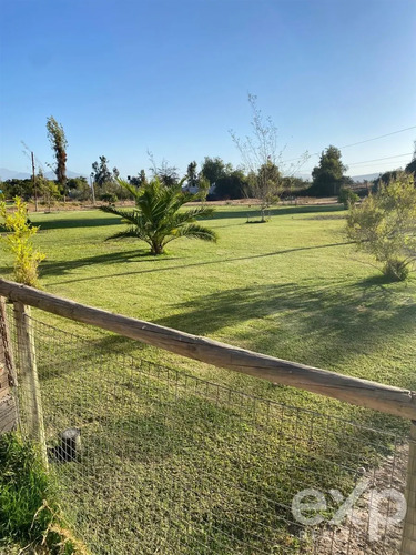 Parcela En Venta Con 2 Casas En Talagante