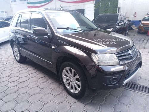 Imagen 3 de 13 de Suzuki Grand Vitara 2013 4 Cil Tela 2.4 Lts Eng $ 43,000