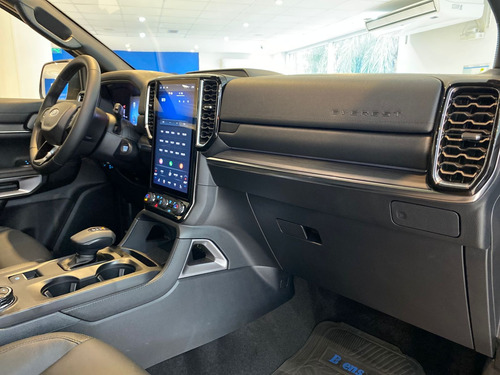 Ford Everest 2.3 Gtdi Titanium 4X4 At