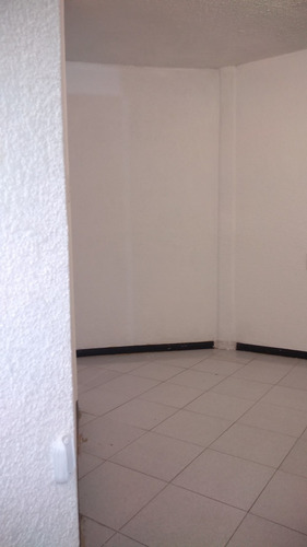 Imagen 10 de 14 de Casa En Venta, Metro Uam, Iztapalapa
