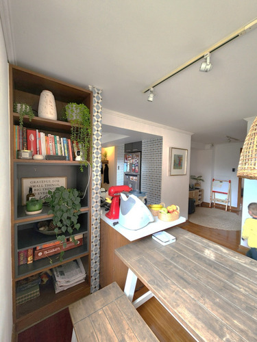 Remodelado Frente Parque Bicentenario. Venta Dueños Directo