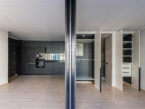 Moderno Departamento En Venta , Las Condes.