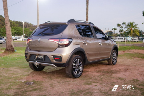 Imagem 4 de 23 de Renault Sandero