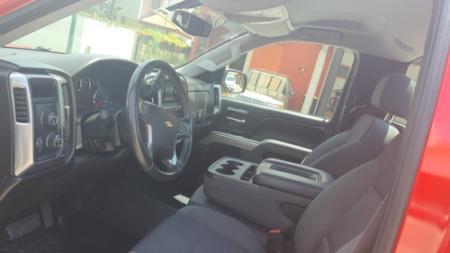 Imagen 9 de 14 de Chevrolet Cheyenne 2014 5.3 2500 Cab Lt 4x4 Mt