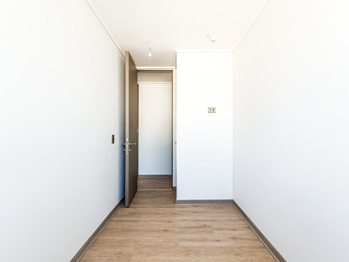 Edificio Sta. Amalia (1 Est. 1 Bod.) Vista Poniente Piso 4