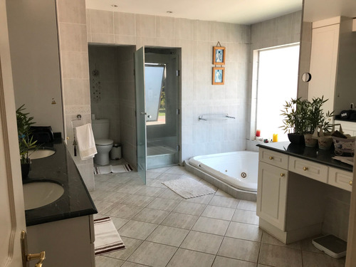 Imagen 6 de 14 de Amplia Casa Estilo Georgian