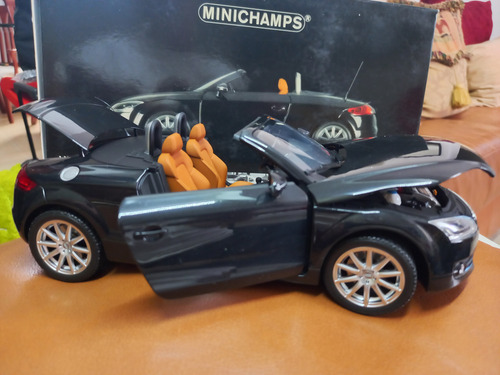 Audi Tt Roadster Escala 1:18 (Usado)