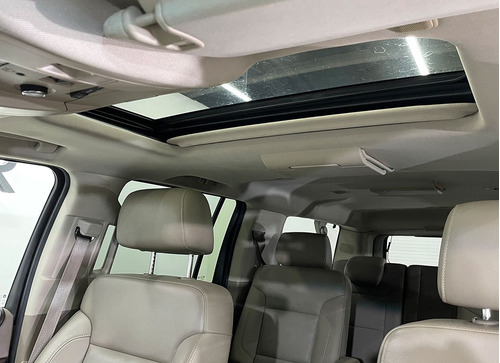 Chevrolet Suburban 5.3 Lt V8 At