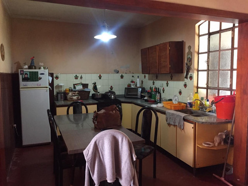 Imagen 3 de 13 de Venta Casa 2 Dormitorios En Excelente Zona Llavallol