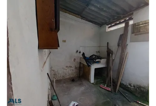 Casa Lote En Venta En Barrio Cristobal(mls#253022)