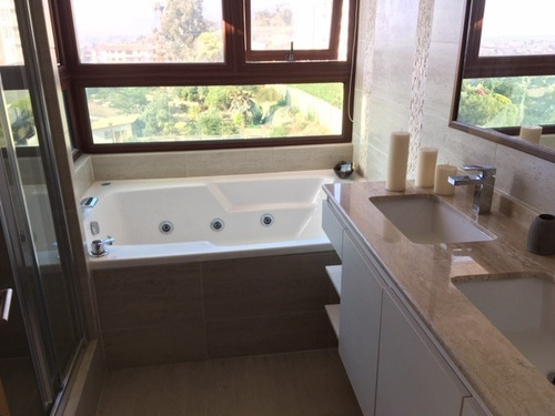 Espectacular, Moderno, Amplio, Hermosa Vista En Av Cisternas