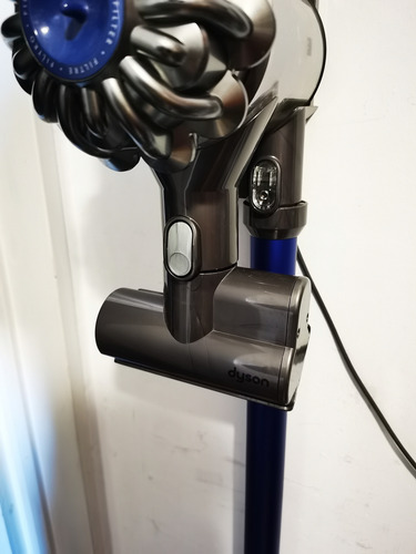 Aspiradora Inalámbrica De Mano Dyson V6 Car + Boat 100ml Azul (Usado)