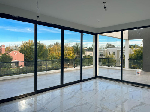 Casa En Venta En Haras Santa Maria, Escobar, G.b.a. Zona Norte