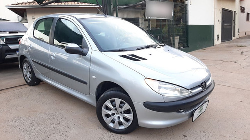 Peugeot 206 206 Presence 1.4 8V 5p