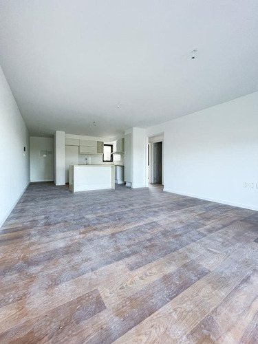 Venta De Apartamento 2 Dormitorios Con Terraza En Malvín