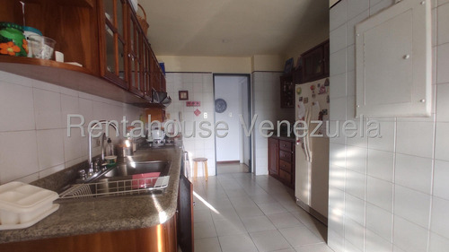 Lindo Apartamento En Los Palos Grandes 25-15568