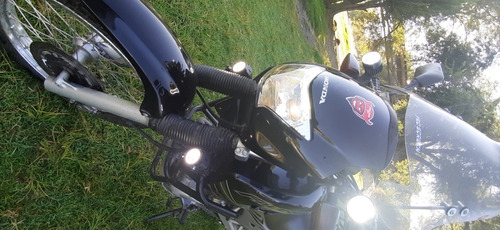 Imagen 8 de 8 de Honda Falcon 400