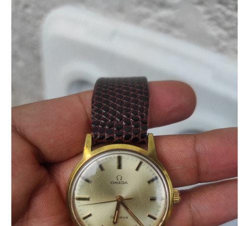 Reloj Omega Geneve Chapa De Oro Caqui Dorado Blanco (Usado)
