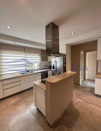 Casa En Venta En La Concepción Luján Zona Oeste