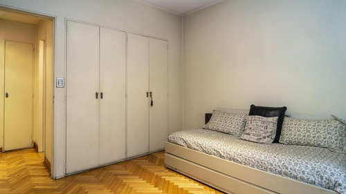 Imagen 20 de 30 de Venta Departamento 4 Ambientes Dependencia Cochera Cdor. Diario Balcon Baulera Lavadero Recoleta