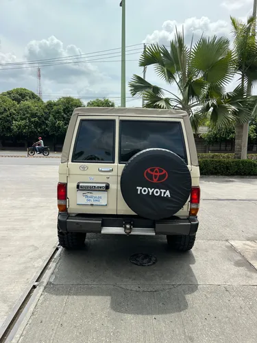 Toyota Land Cruiser 4.5 Fzj73