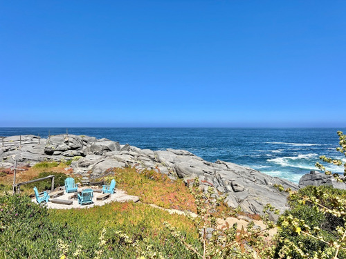 Gran Casa En Primera Línea Con Vista Impresionante, Zapallar
